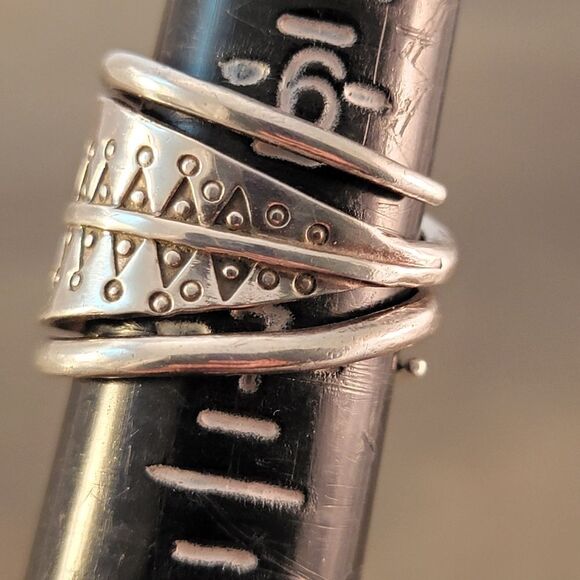 Sterling Boho Triangle 10th Century Pattern Ring Band - Picture 10 of 10
